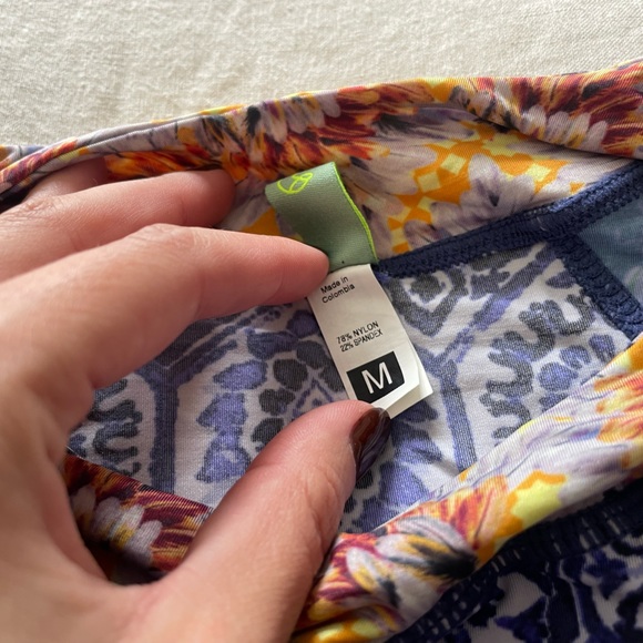 Maaji Rashguard - Picture 3 of 5